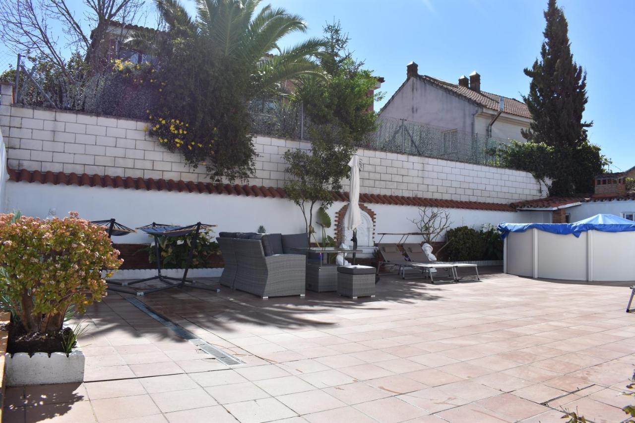 Apartamentos R66 Caceres Exterior photo